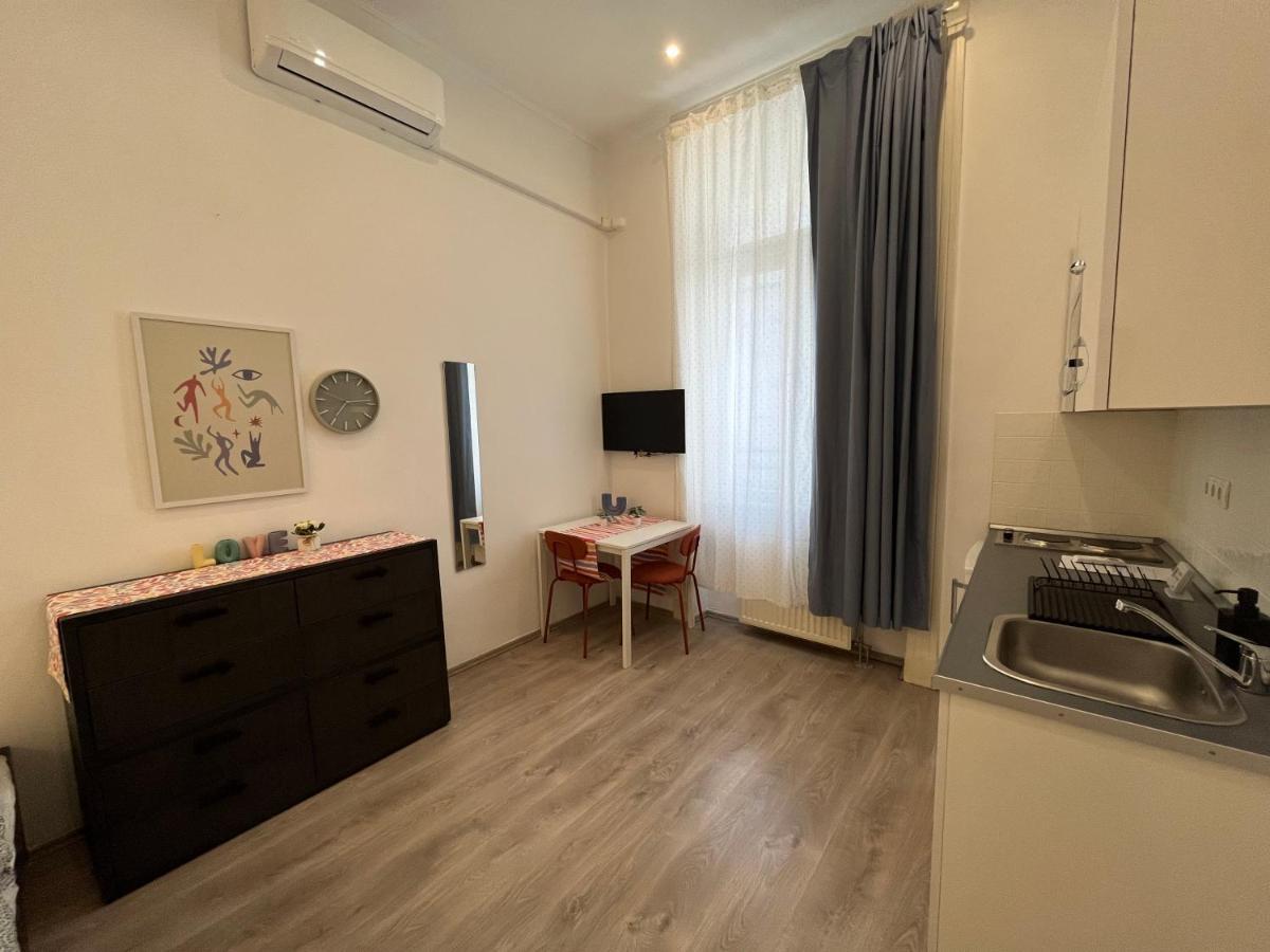 D58 Superior Apartments In The City Center 부다페스트 외부 사진
